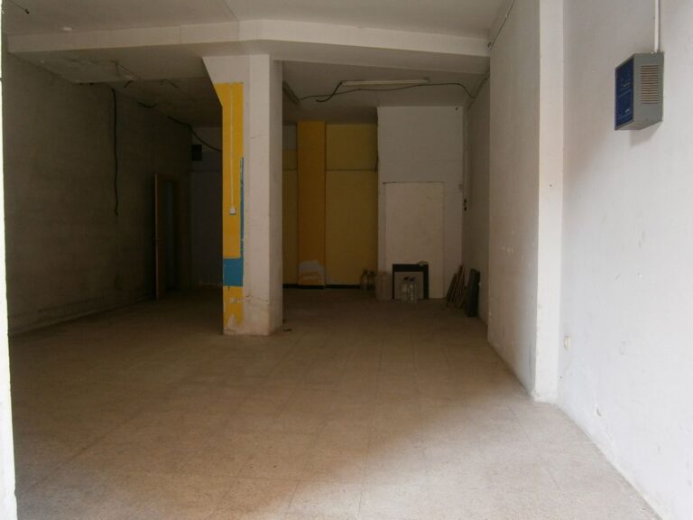 Garaje en Passatge del Riu Ter, 1