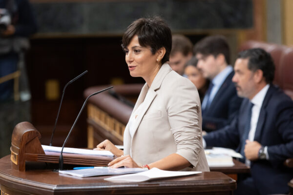 ministra vivienda